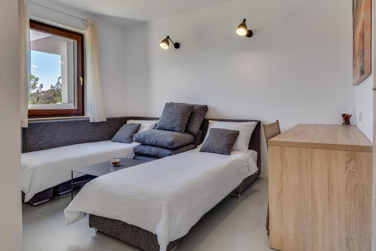 Apartments Jezera Lovisca Luaran gambar